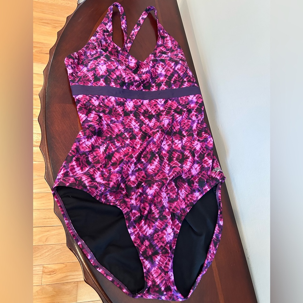 NWT Speedo Pink and Purple and Swimsuit